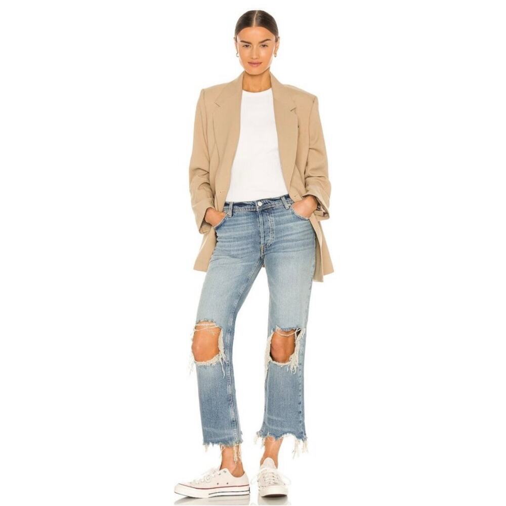 Free People Maggie Straight Mid Rise Distressed Denim Jeans Size 27 Light Wash